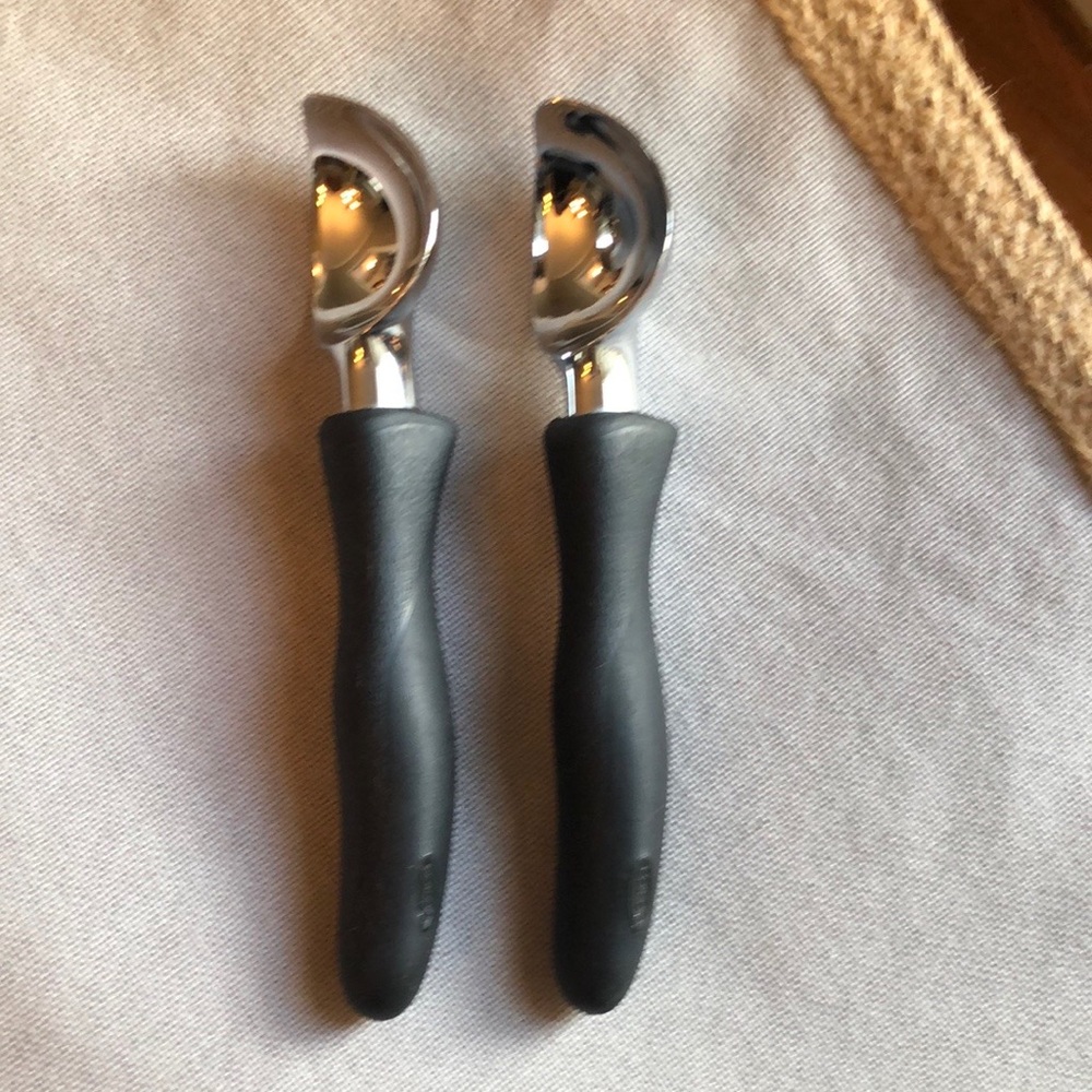 Cutco Ice Cream Scoops